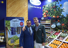 Jaime Sánchez y Daan van der Giessen, en el stand de San Lucar