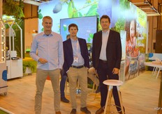 Frederick Basset, Rafael Ramírez  y Michel Kaczmarek , de Driscoll's Europe