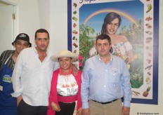 Mariano Montoro y Miguel Ángel Serrano López, de PLÁTANOS LÓPEZ, promocionando los plátanos de Canarias y frutas y verduras tropicales de Latinoamérica.