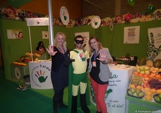 "Alexandra Gastón y Nuria Martínez, de la Asociación para la Promoción del Consumo de Frutas y Verduras "5 al día"