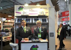 Máximo Jiménez Terrones y Adriano Marcuzzo, de Best Berries Peru.