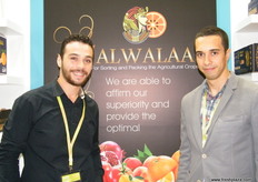 El vicepresidente Ahmed El-Adawi con Ahmed Abd El- Latif, de Alwalaa (Egipto).