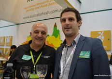 Chris Georgopoulos y Matt Jones.