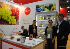 Aurora Bazan, Cristina Albuquerque y Ivan Vilchez, de Danper, Perú.