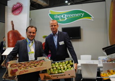 John Braas y Rick Hitzerd, de The Greenery, también en representación de Hage International y Mulder Onions en la feria, negocios prósperos en Asia.