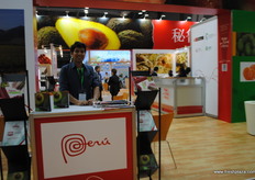 José Arias, de Perú, promoción de la comercialización y la inversión.