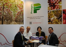 Andrés Jochamowitz S. (Proagro), Carlos Pastorino W. (CPW Produce direct) Sophia Cai (Fairtrasa) y Ernesto Loayza A. (Proagro).