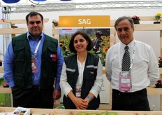 Y estas buenas personas de SAG - Servicio Agrícola y Ganadero.