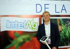 Y así fue Nikita Gulin de IntelAg, la promoción de sensores inalámbricos.