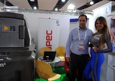 Yasna Lopez y Fernando Martinez de Copec.