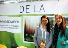 Noemi Mendez y Jeniffer Rossel de Corfo.