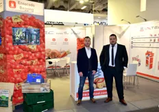 Oscar Quintana y Gerard Salvia, de la empresa especializada en soluciones de paletizado y ensacado para el sector agroindustrial Intec