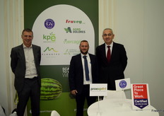 Abelardo Hernández, de Proexport, junto a Miguel Soto y José Ángel López, de G’s España