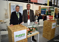 Alberto Prieto y Carlos Echeveste, en el stand de Frutaria.