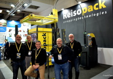 Equipo técnico y comercial de Reisopack, fabricantes de flejadoras para palets y expertos en todo tipo de maquinaria. 