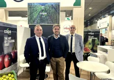 Antonio Mondagud, Albert Carnicé y Xavi Vilalta, en el stand de la empresa leridana Copa Fresh.