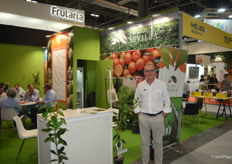 Carlos Carrascosa, en el stand de Viveros Sevilla, Viveros Orero y Viveros Zuaime