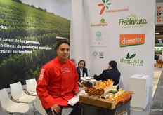 En la feria no solo se podían ver, sino también degustar, los productos de Camposeven