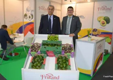 Frutand es una empresa exportadora colombiana de maracuyá, aguacate y limón, representada por Kamal Thakrar y Federico Álvarez.
