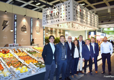 Parte del equipo de Bollo Natural Fruit con Lucas Fabra, Fernando Castelló, José Roig, Sensi Sierra, Antonio Alarcón, Jesús Prats, Juan Puchades y Ahmed Saied.