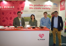 Equipo de El Pinar, viveristas y productores de fruta.