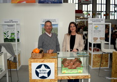 Antonio Lara e Irene Velencoso, de la empresa sevillana La Extraterrestre