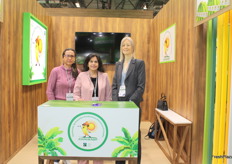 Asociación de pequeños productores bananeros “El Guabo” presentes en el pabellón de Ecuador, con la participación de la secretaria Luz Angélica Aponte, la presidenta Fabiola Ramón y la administradora/gerente Lianne Zoeteweij.