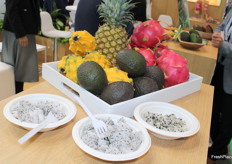 Promoviendo productos de Ecuador.