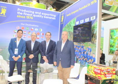 Cristian Salmon, desarrollo empresarial de DUSAL Ecuador; Jorge Salgado fundador de Dusal; Marcelo Salgado, gerente general, y Pablo Salgado, socio y gerente de negocios de DUSAL Chile, presentes en el pabellón de Ecuador.