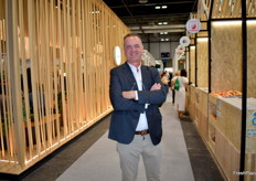 Alberto Palmí, de PAMPOLS Packaging Integral, visitando la feria.