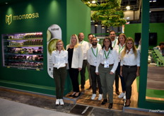 Equipo de Montosa, productores de aguacate y mango, así como salsas derivadas de estos productos.