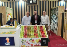 Stand de Frutas Ponti