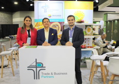 La delegación Ecuador con Carolina Mafla consultora y asesora, Manuel Echeverria CEO y Enrique Rojas coordinador de negocios internacionales de Trade &Business Partners