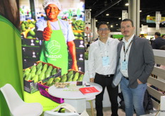 Joseph Navarro director de Masojo, exportador de paltas, jengibre peruano y Nick Tirado CCO de la oficina de importación de USA del grupo Danper