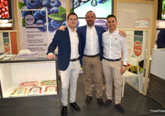 Equipo de Sani Fruit, empresa valenciana de soluciones postcosecha naturales y sin residuos fitosanitarios.