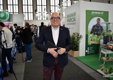 David Bodas, de Syngenta, visitando Fruit Logistica.