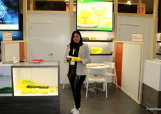 Sara Afghoul, en el stand de Las Moreras Fruits & Veggies, especializada en limón