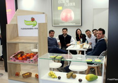 Reunión en el stand de Fuensana Bio