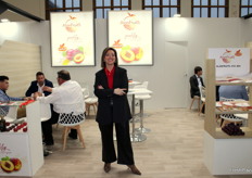 Al frente de Alan fruits, Claudia González