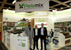 Equipo de Pelemix, especialistas en sustratos y soluciones para el cultivo hidropónico