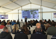 Teun Leenders, Commercial Manager para EMEA en Fall Creek, hizo la presentación del Fall Creek Field + Forum