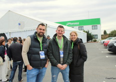 Gys Royakkers, Yves Vamdewal y Christel Frenssen, de Royakeers Planten & Fruit B.V. (Bélgica)