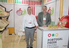 Paulo Correia y Fernando Santos de Coopval, en el pabellón de Portugal