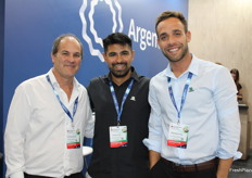 Sebastián Goycoa, Roque Sasso y Esteban Bosenberg de Ecco Kiwi de Argentina