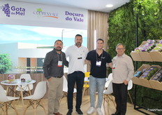 Márcio Amorim de Coopexvale , Magrão Jr Frutas de JR Antunes, Renan Antunes de Caeva Frutas y Alvaro Solano de Coopexvale