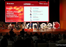 El tercer bloque del congreso finalizó con una mesa redonda titulada "España y Portugal: Potencias productoras y mercados clave", en la que participaron Cedric de Mulder, jefe de compras de frutas y hortalizas en Consum Supermercados; Francisco Belmonte, gerente de Biosabor; José Coutinho, técnico de cultivos Costa del Sol de Hortipor; Pere Meya, de Soborum Origen; y Juan Antonio González, presidente de Vicasol