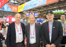 Andrés Noguera de Geofrut, Iván Marambio de frutas de Chile y Cristian Echeverría de Geofrut.