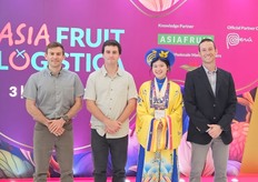 El equipo de Quelen Fruit representado por Nicolás Michelini, exportadores de Chile.