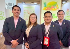El equipo de Sweet Season representado por Jose Antonio Bernal, Marina Bernal, Jonas Alvarez, Ivan Flores, exportadores de jackfruit de Mexico.