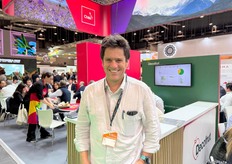 Pablo Vial, representate de Saviafresh, exportadores de uvas, nectarines y citricos de Chile)